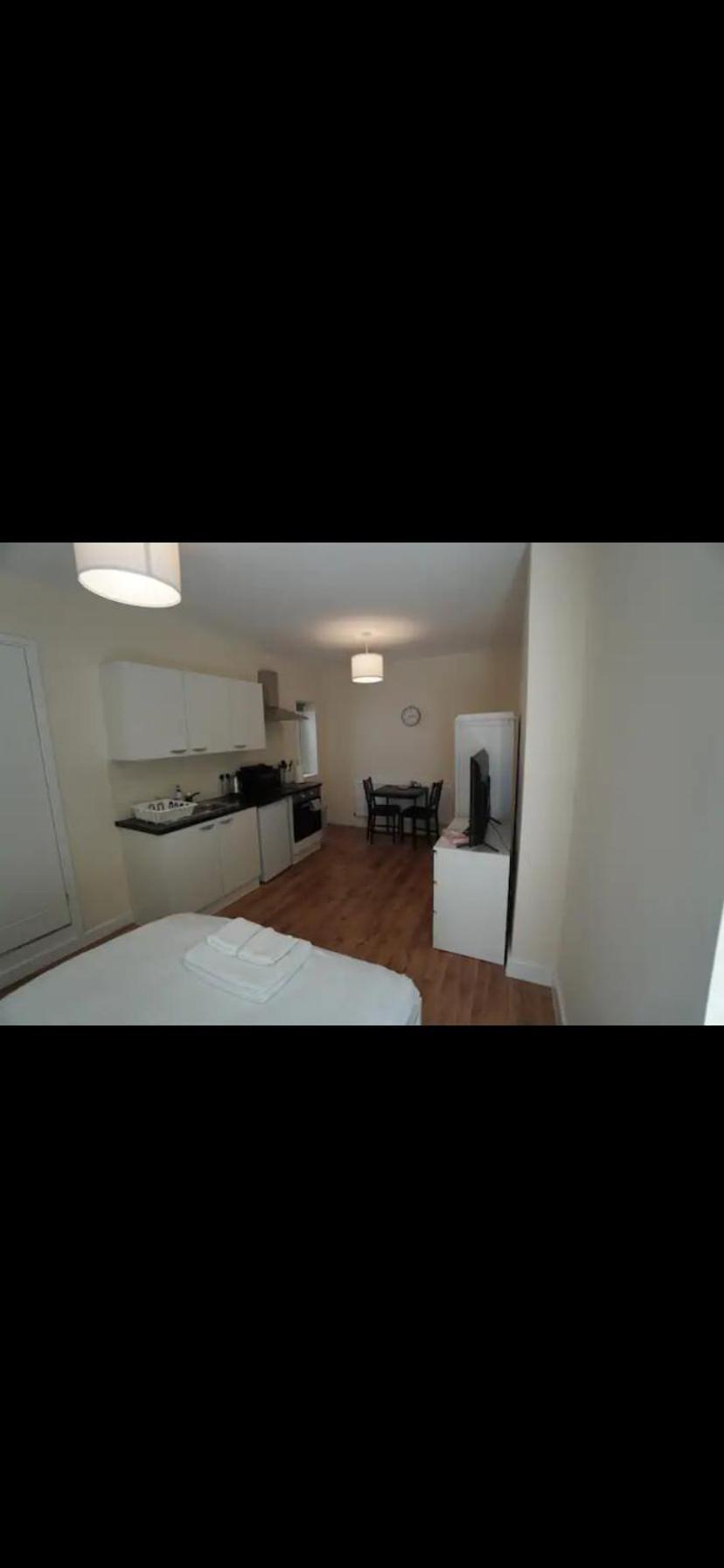 Prime Central Studio Derby Exteriér fotografie